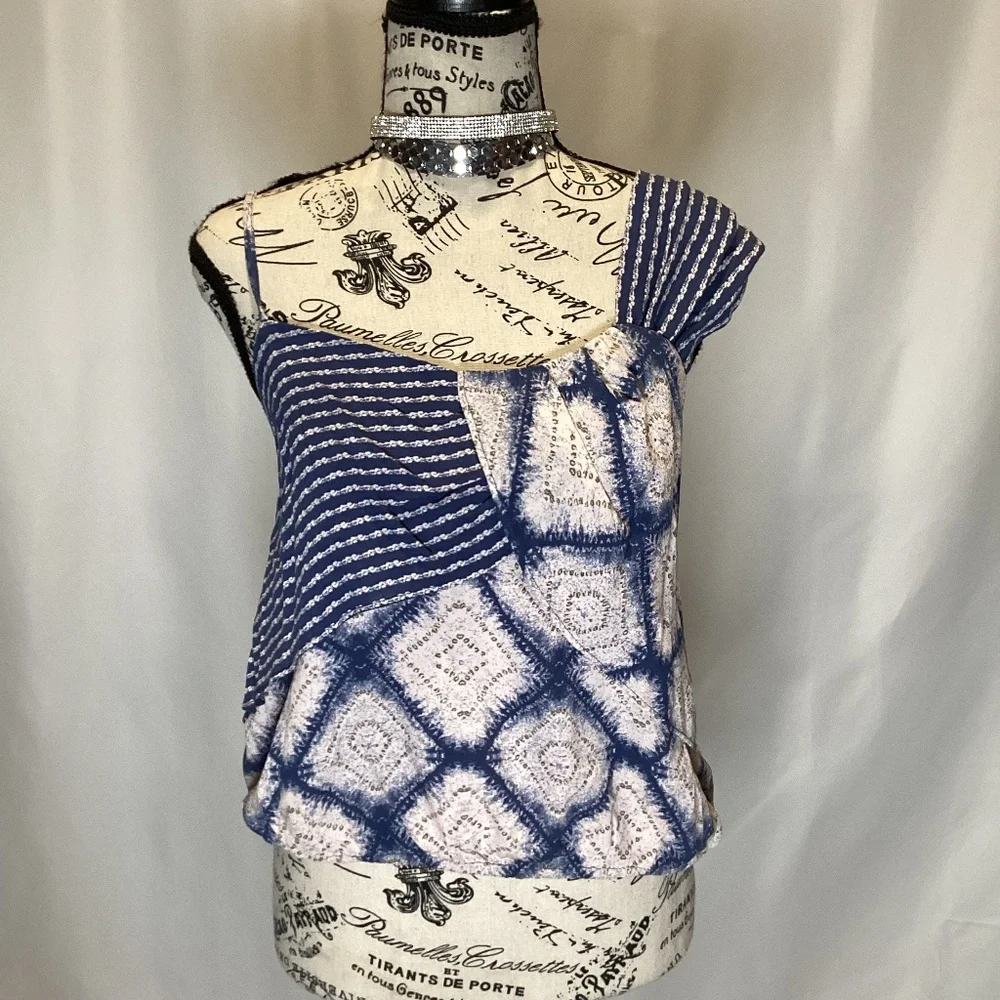 434. Free People One-Shoulder Cropped Top Pink/ Blue NWT Size M